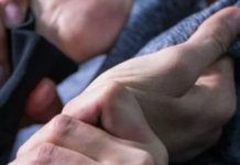 У Кам’янському чоловік до смерті побив свого дядька, за яким мав доглядати