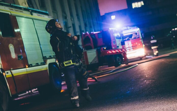 __mchs_rosiya__gettyimages_640124446_8b277998f2ecbc562b60a3084021d9cd_1300x820