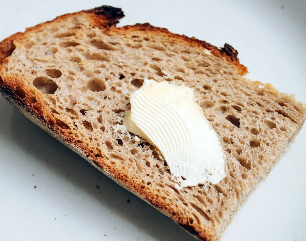 Неочікувані поради щодо зберігання масла, що заощадять вам час