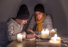 Відключення з шести ранку: в ДТЕК показали графіки для Києва на 30 листопада