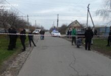 Запорізькому поліцейському, який стріляв у військовослужбовців, повідомлено про підозру