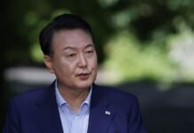 Колишнього президента Південної Кореї звинуватили у пособництві КНДР