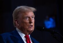 Трамп: Моді здебільшого припинив купувати нафту в Росії