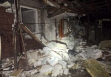 Внаслідок ворожих ударів по Дніпропетровщині постраждали троє людей