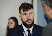 Повинен прийти push у “Дії”: хто отримає “зимові” 6500 гривень і на що можна витратити