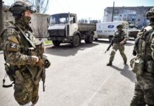 Вода за сценарієм: як Москва розігрує “гуманітарну допомогу” на Донбасі