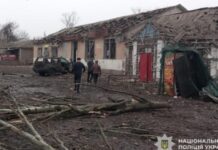 На Дніпропетровщині через російські обстріли поранення отримали шестеро людей: поліція фіксує наслідки