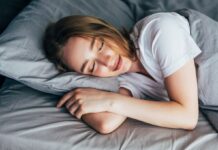 Прості способи з температурою тіла, які допоможуть краще спати