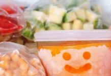 Фольга проти льоду: простий спосіб назавжди забути про намерзання в холодильнику