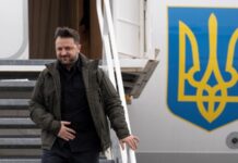 Зеленський: під час розмови з лідерами Європи обговорили, «як ідемо дипломатичним треком»