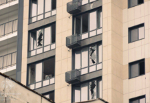 Родини людей, які загинули внаслідок ракетного удару по Дніпру, можуть отримати грошову допомогу: подробиці