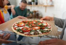 Смачно та корисно: 5 найкращих начинок для піци, які варто спробувати