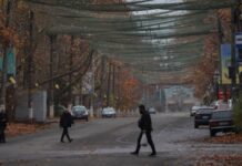 ОВА: російські війська вдарили по ринку в Херсоні, загинув чоловік