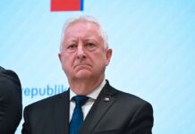 “Чеській ініціативі” бути. Новий міністр оборони Чехії продовжив програму на 2026 рік