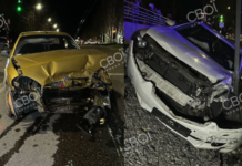 У Кривому Розі водійка Honda зіткнулася з Daewoo та в’їхала у зупинку: постраждав пішохід