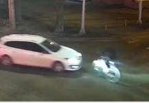 На вулиці Незалежності у Дніпрі Renault збив велосипедистку: подробиці ДТП