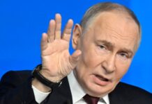 Путін заявив, що «не вважає себе відповідальним за загибель людей»