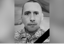 Загинув через два місяці після мобілізації: у Камʼяснкьому попрощалися з Олександром Кваша