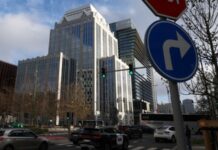 The Guardian: ГРУ залякувало політиків і фінансових керівників Бельгії через заморожені активи РФ