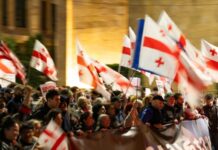 У Грузії парламент ухвалив закон, який забороняє громадянам голосувати за кордоном