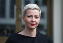 У Білорусі вийшли на свободу Марія Колесникова, Алесь Беляцький та десятки політв’язнів