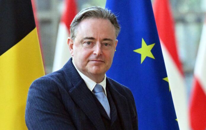 _de_vever_gettyimages_2199691038__1__47b6dd49091f175ac8dfcec3ce11d7a6_1300x820