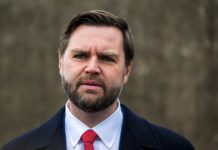 Венс заявив про “прорив” у переговорах США та РФ щодо України