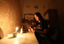 Світла буде більше. Киянам показали графіки відключень на 13 грудня