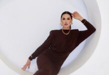Коричневий total look: Єфросиніна показала стильний монохромний образ