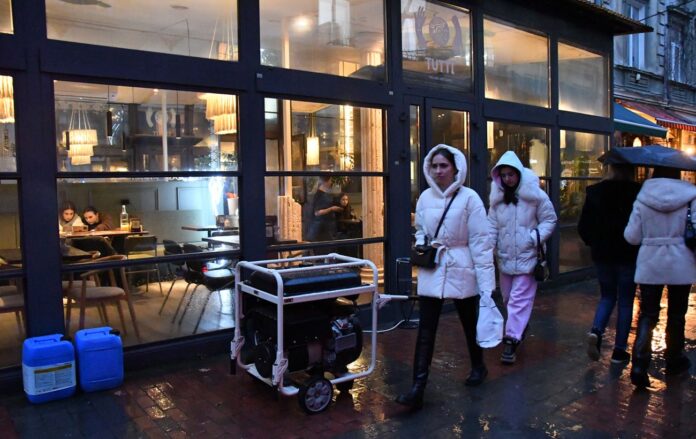 _elektroenergiyi_svitla__generator__lviv_gettyimages_2187411696_4b349b257df20cf84a0f4ea9553b9942_1300x820