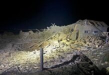 РФ вдарила авіабомбами по приватних будинках під Запоріжжям: є постраждалі