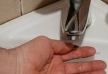 У Кам’янському без води тимчасово залишилися понад 60 будинків