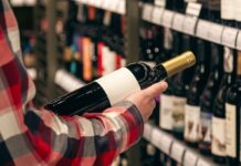 Скільки повинне коштувати якісне вино: сомельє назвав точну суму