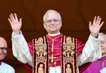 Не тільки молиться за мир: Папа Римський відправив гуманітарну допомогу українцям