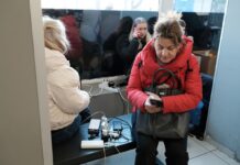 Відключення світла в Україні: де сьогодні діють аварійні, а де – за графіками