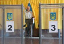 Мільйони українців за кордоном: ЦВК вказала на складність підрахунку виборців