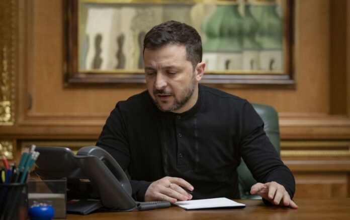 _zelenskiy__telefon_president_gov_ua__8cf13b18348acacc3ab2189e435c4ae1_1300x820