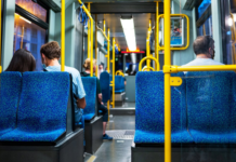 У Дніпрі розширили дію учнівського квитка для обласних і приватних шкіл