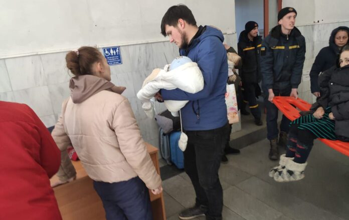 _4_vugledar_evakuatsiya_t_me_pavlokyrylenko_donoda_7c9d012d1723204c419af677029beeb2_1300x820