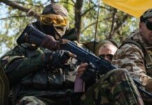 Дзеркальні дії: Зеленський запропонував рф одночасне відведення сил від лінії фронту – Financial Times