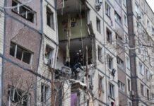 Росія атакувала Дніпро безпілотниками, пошкоджена багатоповерхівка – ОВА