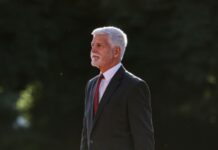 Президент Чехії звинуватив у шантажі міністра закордонних справ