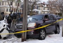 У США співробітник міграційної служби застрелив жінку