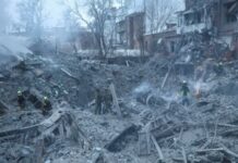 Кількість загиблих внаслідок удару балістикою по Харкову зросла до трьох – влада