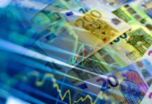 НБУ відступив від рекорду. Наскільки знизився курс євро?