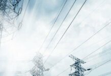 Енергетики відновили електропостачання для частини критичної інфраструктури Дніпропетровщини