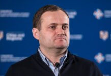 Комендантську годину в Україні не скасують, але можливі винятки