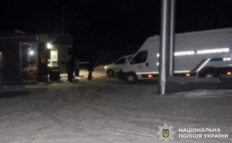 Розбійний напад на АЗС: у Кам’янському поліцейські затримали зловмисника