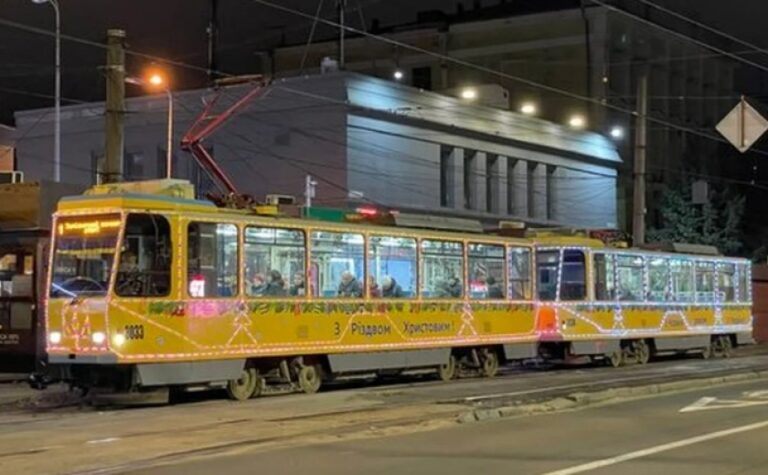 У Дніпрі 2 січня діятимуть зміни у русі громадського транспорту