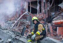 Атака РФ на Харків: майже 30 будівель отримали пошкодження